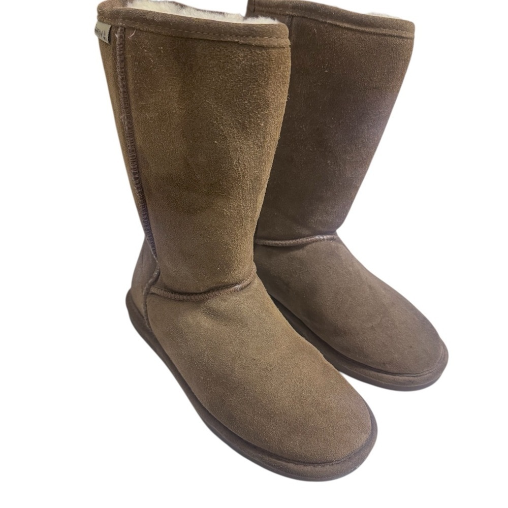 BearPaw Tan Suede Boots with Cream Lining - Picture 2 of 7
